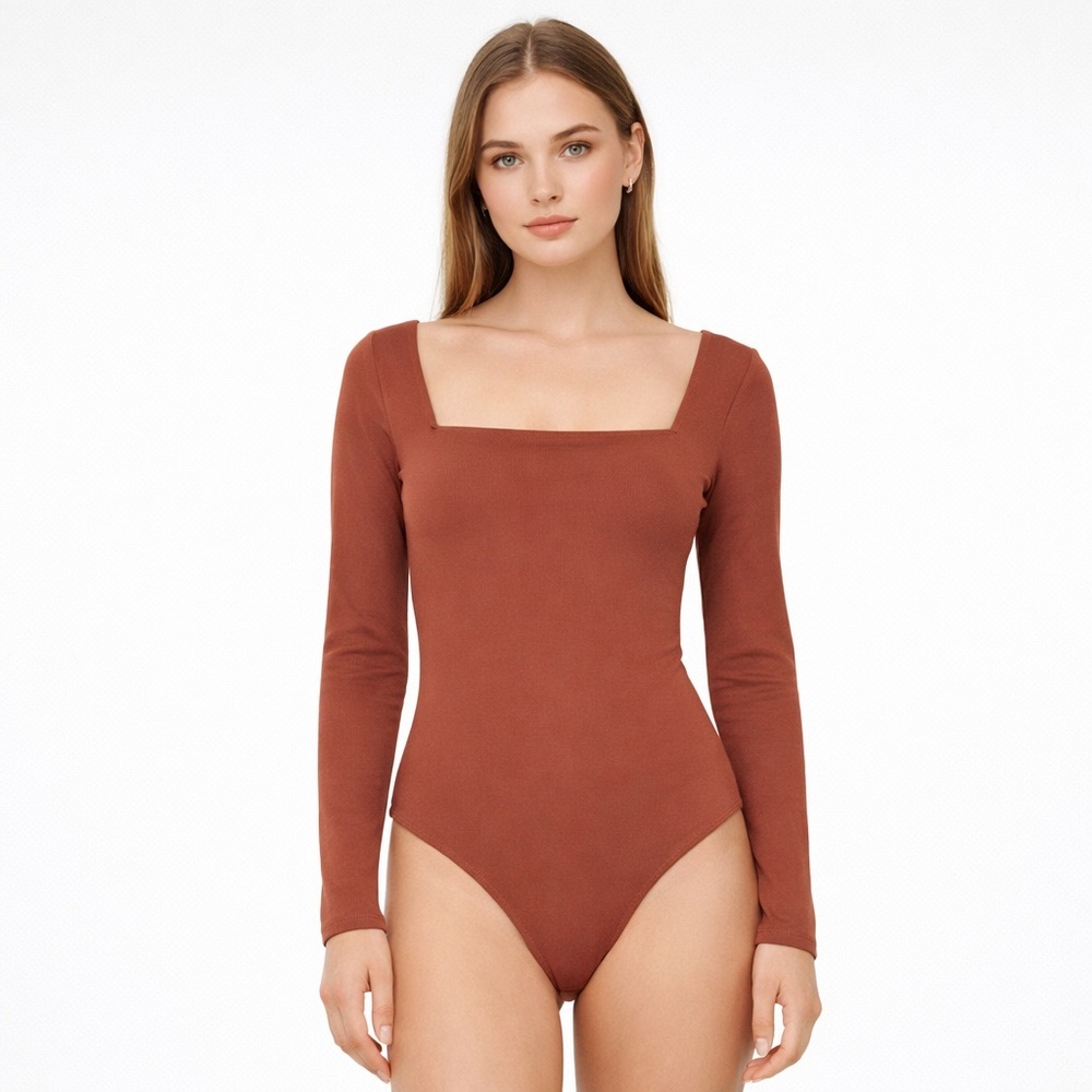 Babaton Contour Headway Bodysuit Rust Brown Square Neck Long Sleeve Small NWT